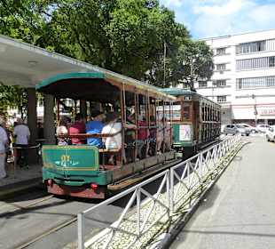 Triebwagen mit Anhänger