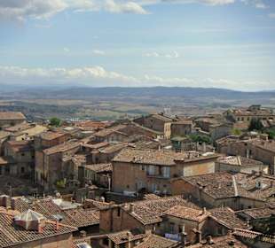 Über den Dächern von Siena