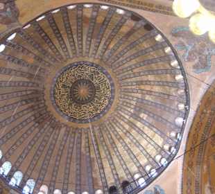 Kuppel in der Hagia Sophia