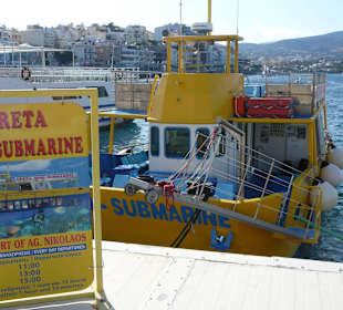 Podwodny katamaran w Agios Nikolaos