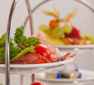 Reichhaltiges Frühstück