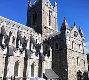 Kathedrale aus dem Kirchgarten