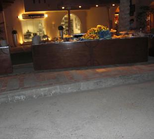 Büffet vom Hafenfest Abu Tig Marina