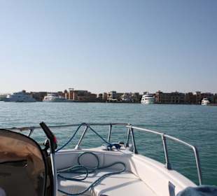 im Hafen von Port Ghaib