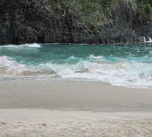 Am Strand im Osten Balis