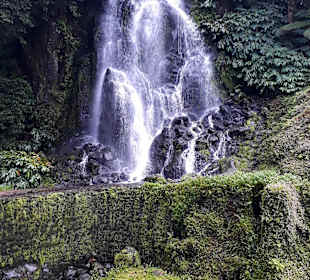 Ribeira dos Caldeirões