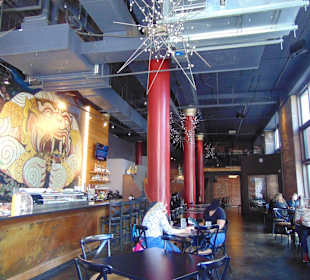 Sen Thai-Asian Bistro in St Louis