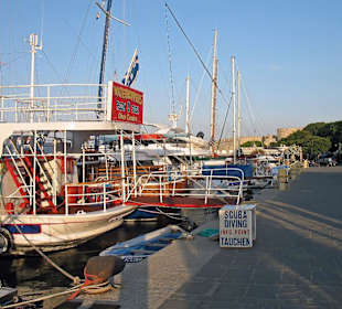 Impressionen Mandraki Hafen & Umgebung