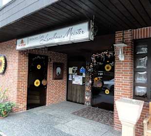 Eingang zum Landhaus Meister