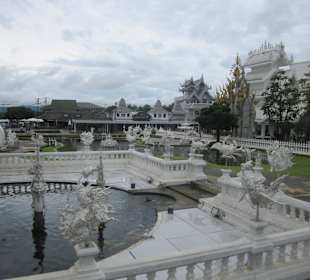 Wat Rong Khun Temple