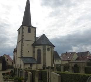 Die Kirche St. Johannes der Täufer in Egenhausen