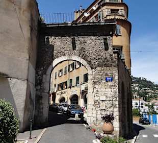 Городские ворота Грасса