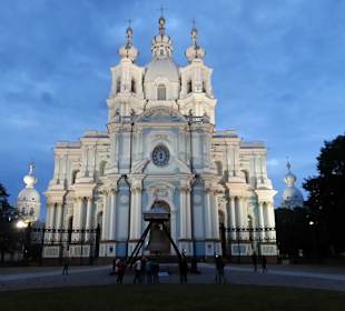Kathedrale by Night