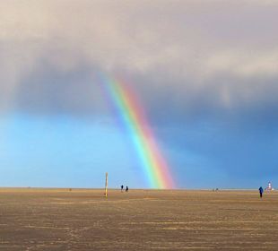 Regenbogen am Strand von St. Peter-Ording