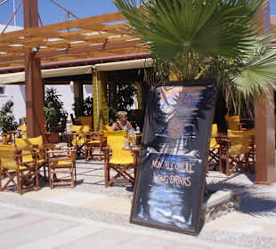 Eine sehr schöne Bar am Strand