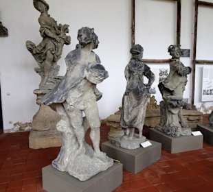 Im „Ferdinand-Tietz-Museum“ von Schloss Seehof