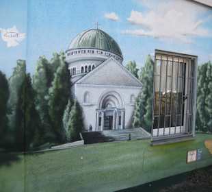 Wunderschöne Mauerbemalungen