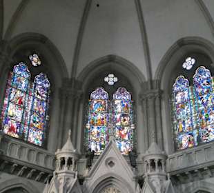 In der Lukaskirche, am westlichen Ufer der Isar