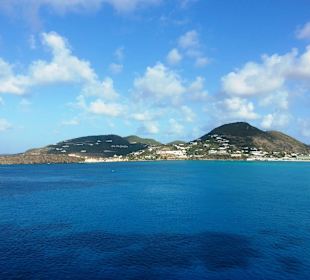 Bei der Einfahrt in den Hafen