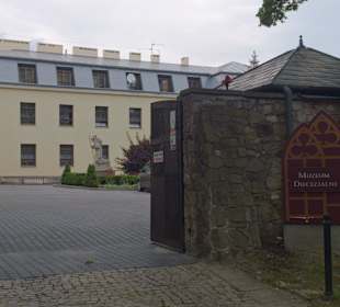 Wejście do muzeum diecezjalnego 