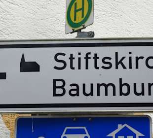 Hinweis zur Stiftskirche des Kloster Baumburg