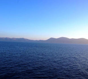 Santorin selbst im Bild Landschaft, Stadt