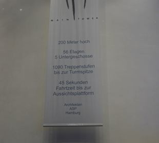 Hinweisschild Eingan Main-Tower