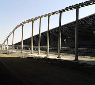 Achterbahn Yas Island Abu Dhabi Ferrari World