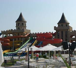 Rutschen im Aquapark