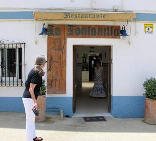 Eingang von der Straße her