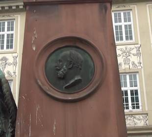 Gefallenendenkmal auf dem Marktplatz Offenburg