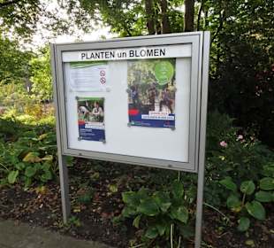 Eingang zur Parkanlage Planten un Blomen