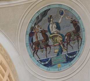 Wiesbaden: im Foyer vom Kurhaus / Spielbank