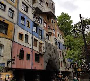 Hundertwasserhaus