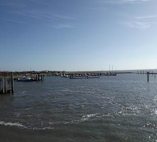 Anfahrt auf den Hafen von Baltrum