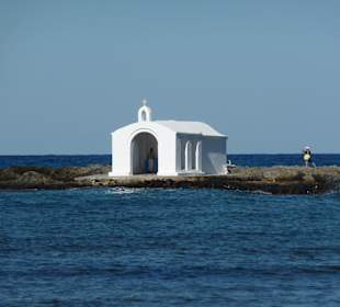 Weiße Kapelle im Meer,Georgioupolis