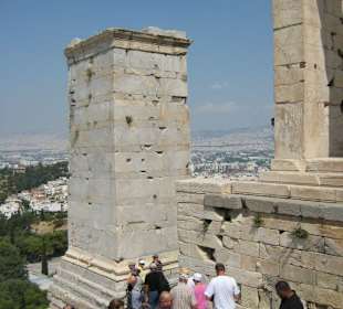 Propyläen - Blick auf die Stadt