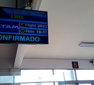 Aeropuerto Alejandro Velasco Astete