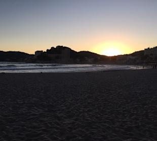 Strand von Peguera am Abend