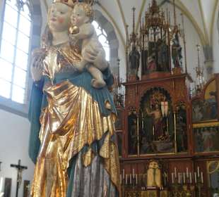 Die Pfarrkirche St. Johannes Baptist (der Täufer)