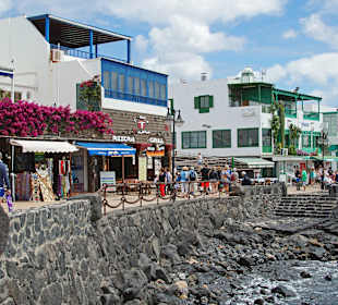 Aussicht auf Playa-Blanca Promenade