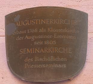 Bei der sehenswerten Augustinerkirche in Mainz