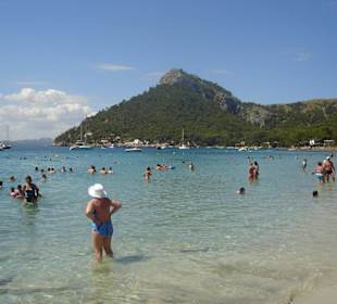 Badestop am Strand von Formentor