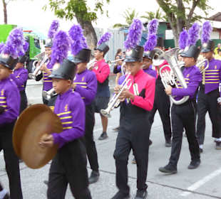 Eine der vielen Musikgruppen