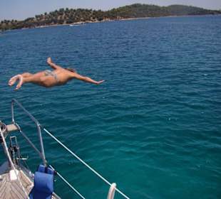 Athos Segeltour - "Holidays and more"