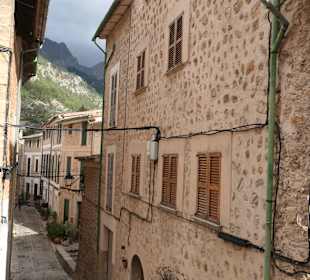 Unterwegs im kleinen Bergdorf Fornalutx