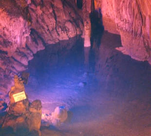 Dim Höhle