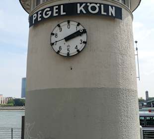 Bei einem Stadtbummel durch Köln