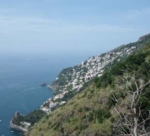 Vor uns liegt Positano