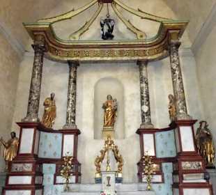 Seitenaltar der Kirche Sainte-Marie du Boulou
